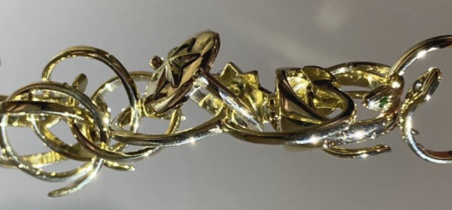 Handcrafted brass jewelry by Izaskun Zabala