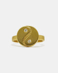 Gold-plated yin yang ring with two sapphires, artisan made by Izaskun Zabala.